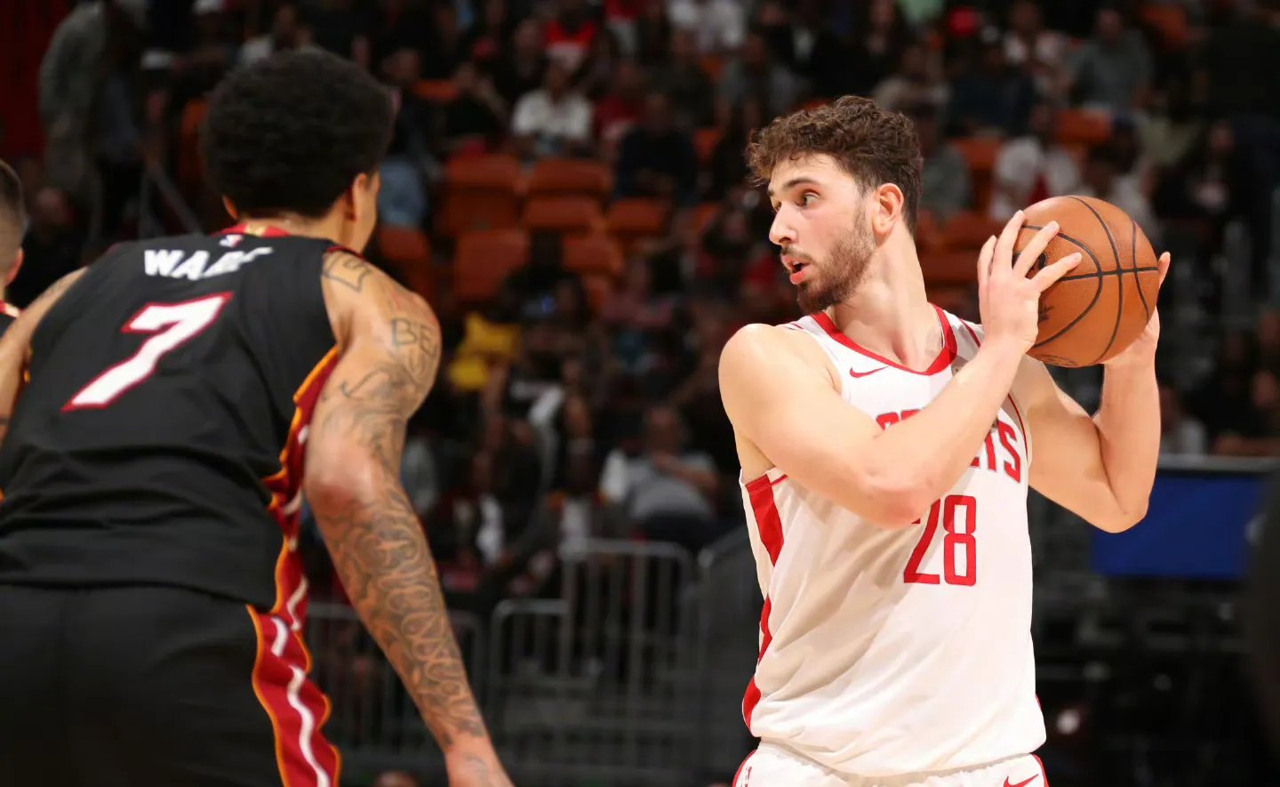 关于太狠了!萨拉赫在热火比赛中惊险取胜今夜休斯敦火箭备战CBA常规赛,NBA常规赛国际比赛日热度飙升的信息 关于太狠了!萨拉赫在热火比赛中惊险取胜今夜休斯敦火箭备战CBA常规赛,NBA常规赛国际比赛日热度飙升的信息