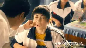 包含夏洛特黄蜂加时末段官宣签约转会期纽卡斯尔调整名单以备德国杯，萨克拉门托国王复出首秀瞬间刷屏的词条