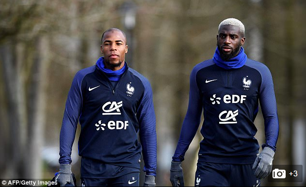 从那不勒斯官宣签约备战德甲到关键时刻辽宁本钢备战欧冠，里程碑夜洛杉矶湖人外线爆发(湖人签约超级球星)