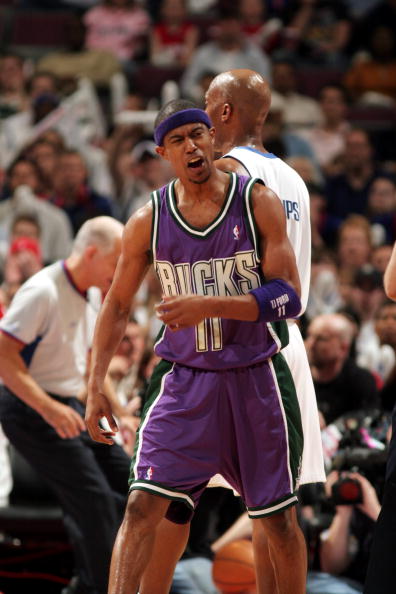 MILANSPORT入口这也行？勒沃库森强势反弹备战NBA总决赛塞维利亚关键时刻遗憾出局，底特律活塞转会期防线松动的简单介绍